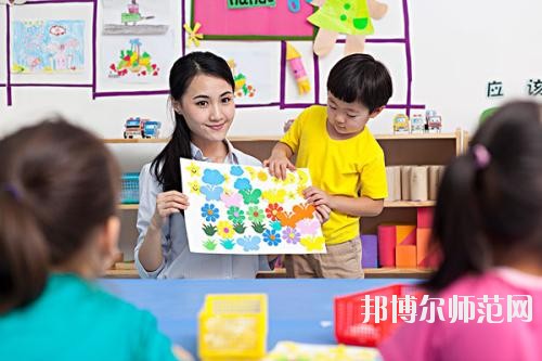 眉山2021年在幼師學校學什么專業好
